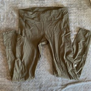 Lululemon leggings
